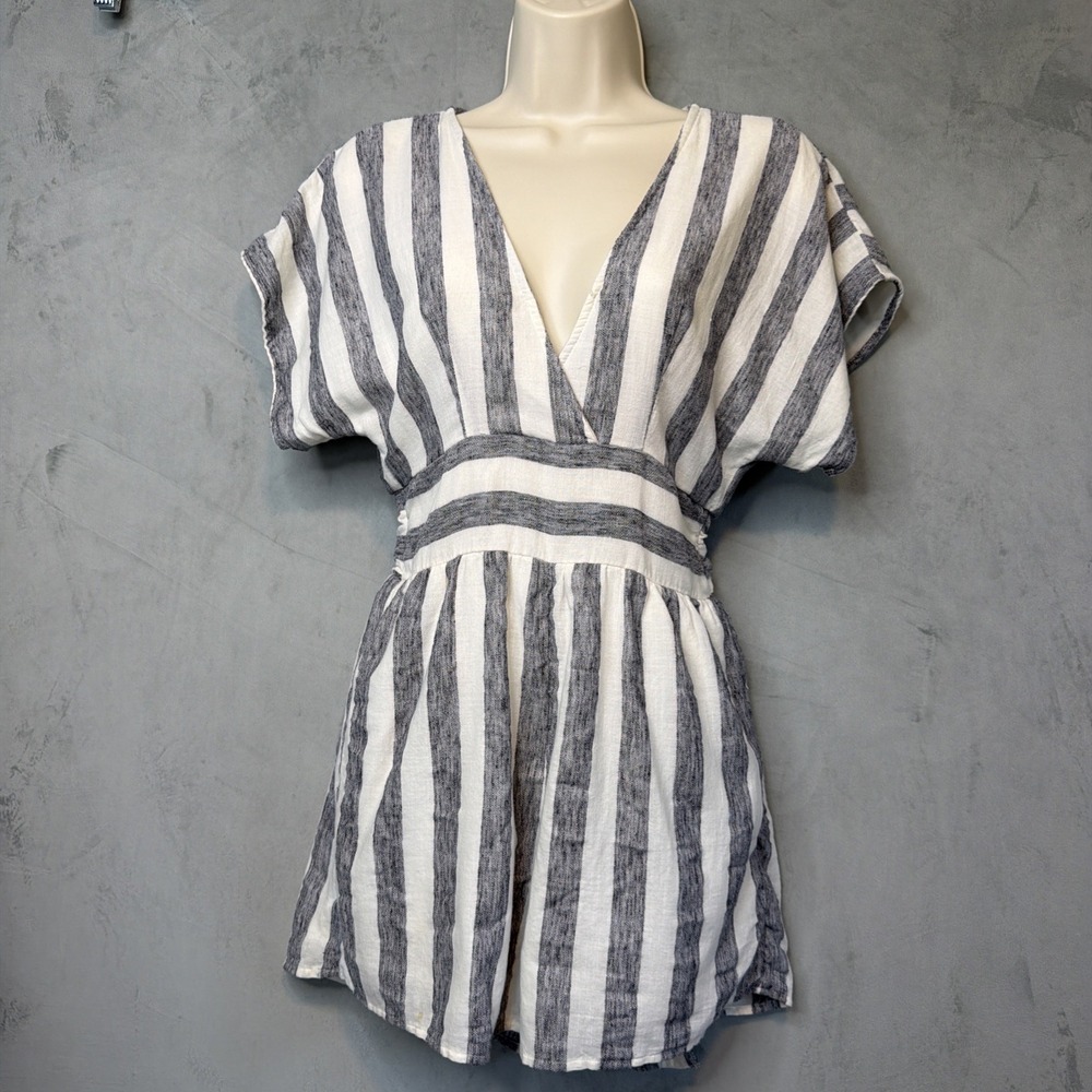 American Eagle Striped Romper Women's XS Blue White Tie Waist Flutter Sleeve